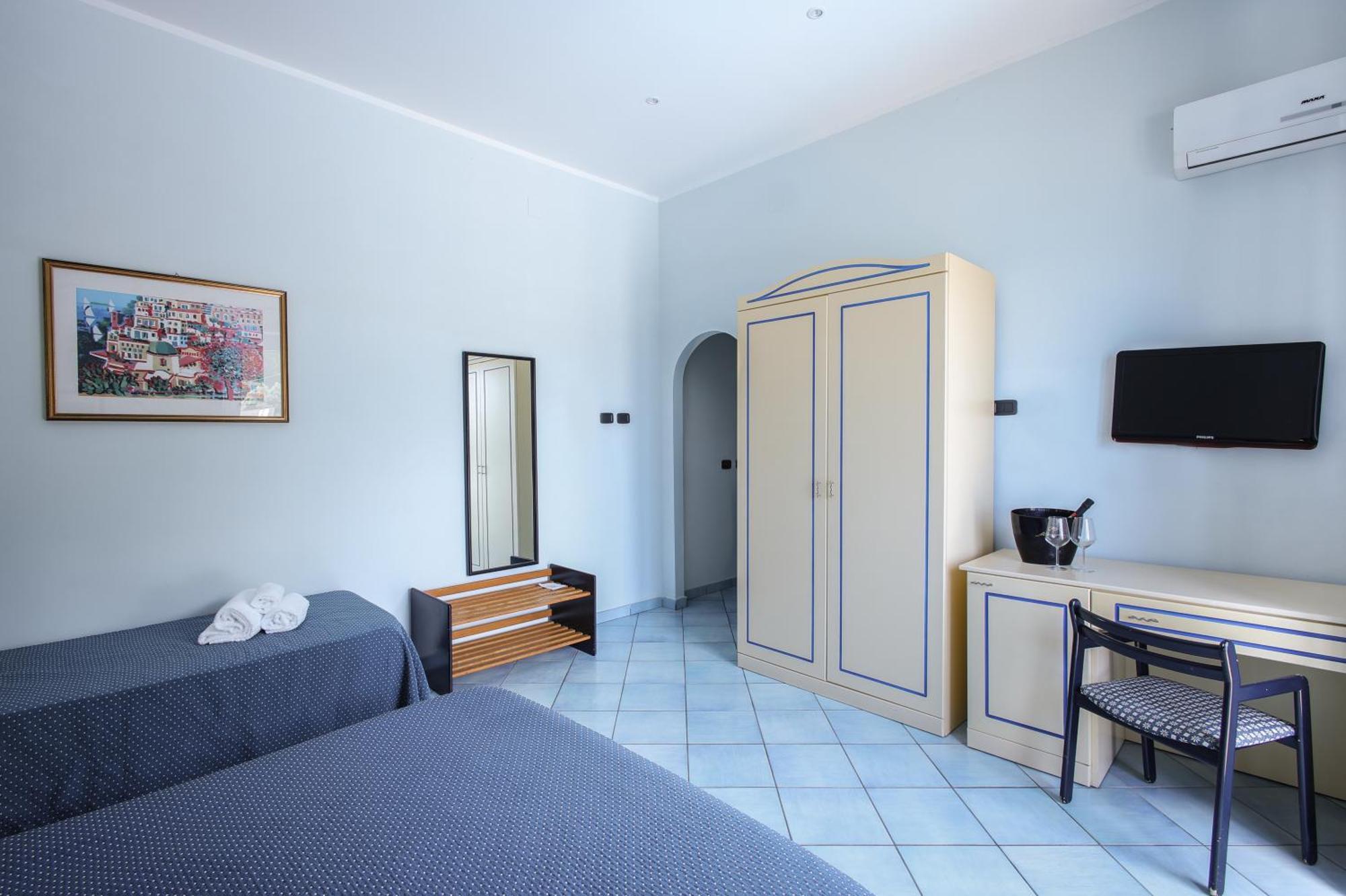 Hotel Tourist Cefalù