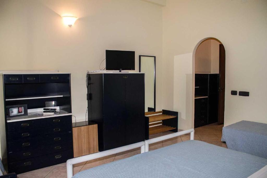 Tourist Hotel